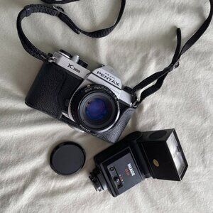Pentax K1000 35mm Film Camera with Image CZ-55 Flash